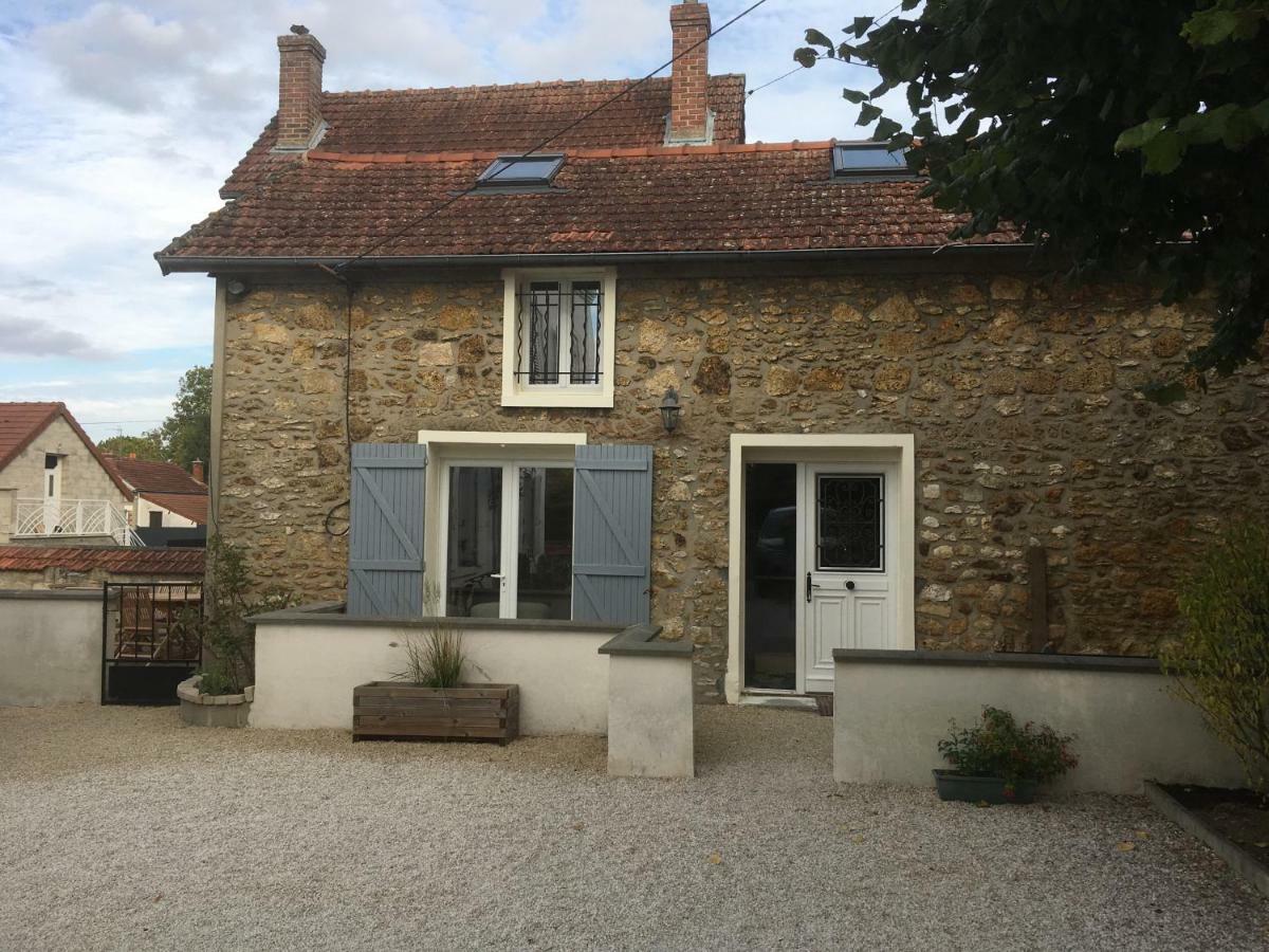 Ferienwohnung Au Tilleul Mezieres-sur-Seine Exterior foto